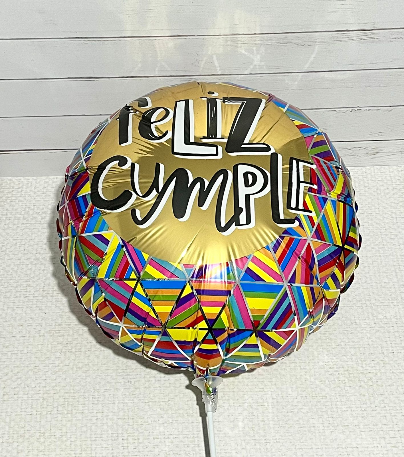 Globo feliz cumple