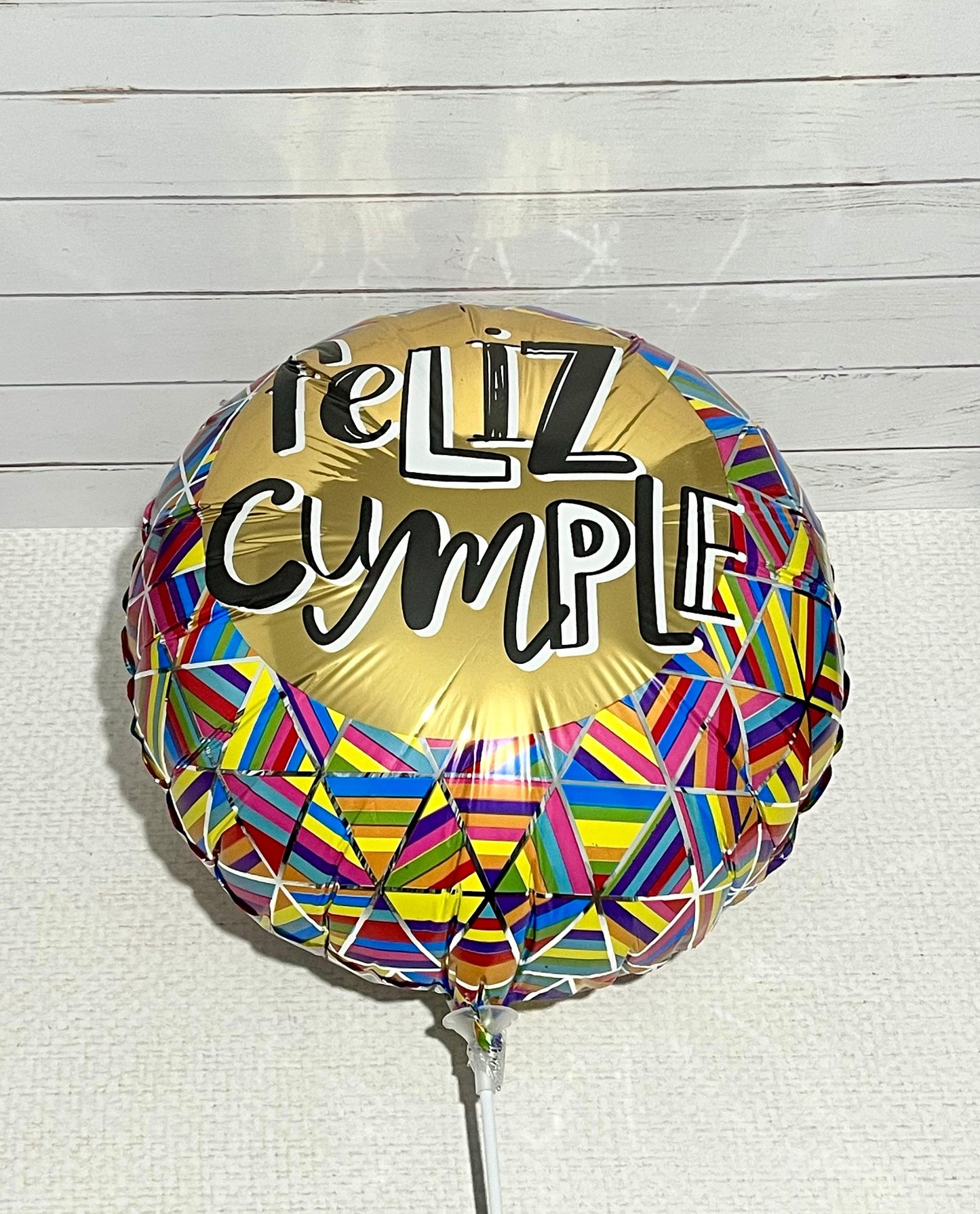 Globo feliz cumple