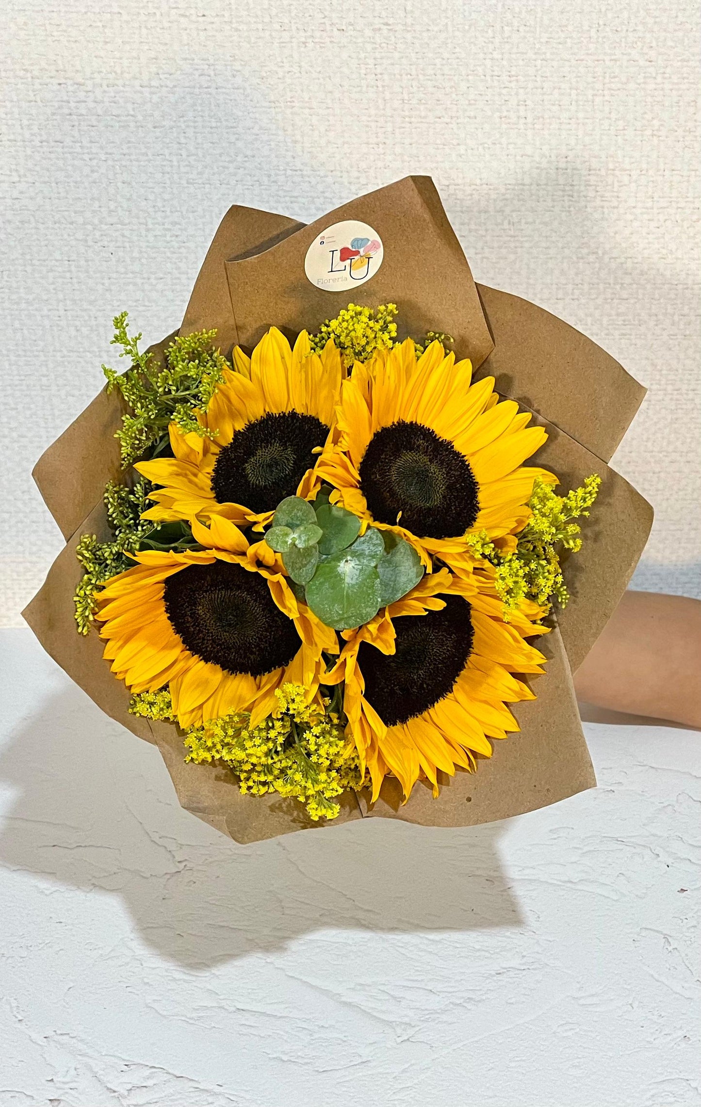 Ramo sonrisa de girasoles