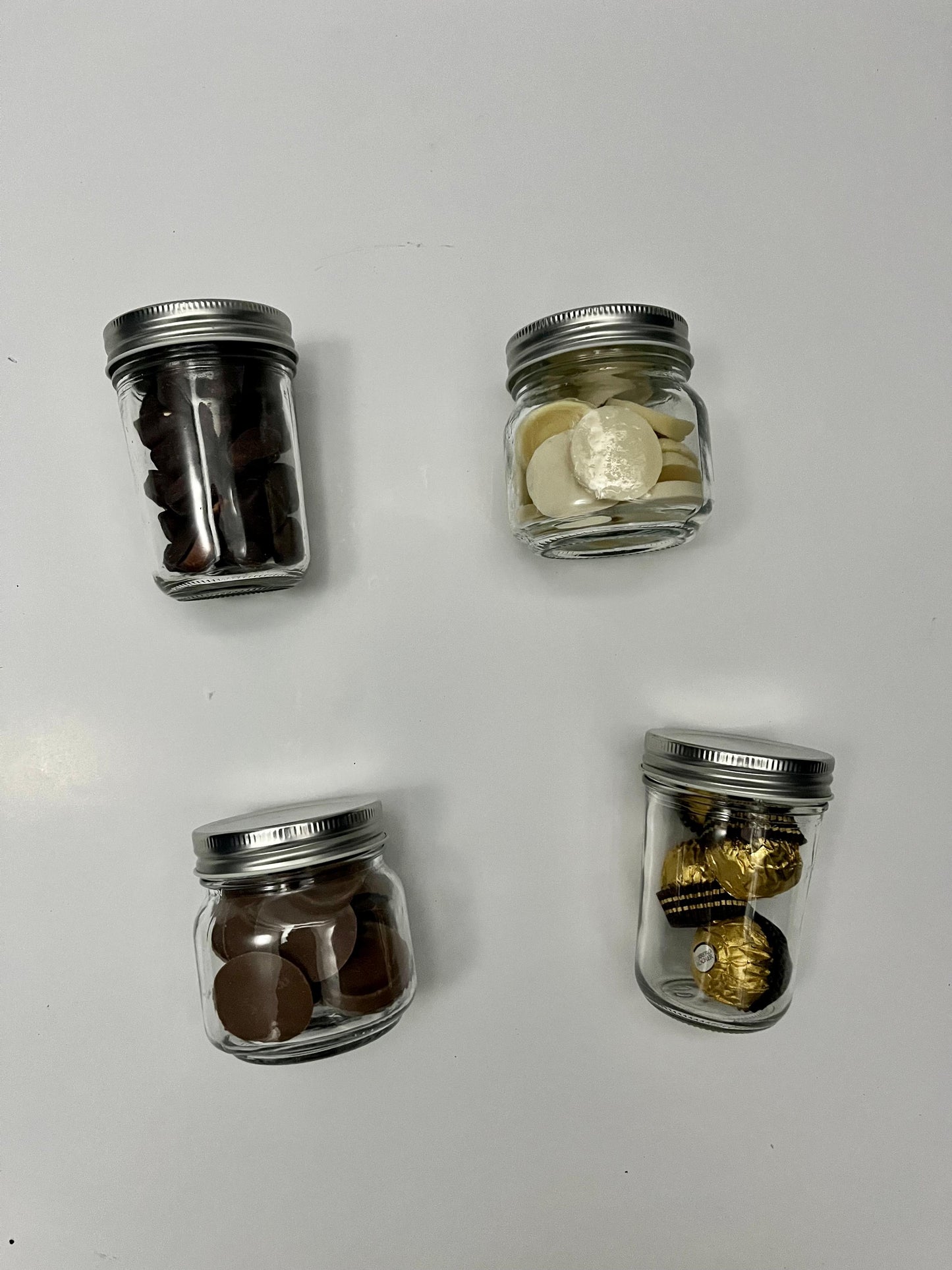 Caja con Baileys + chocolates