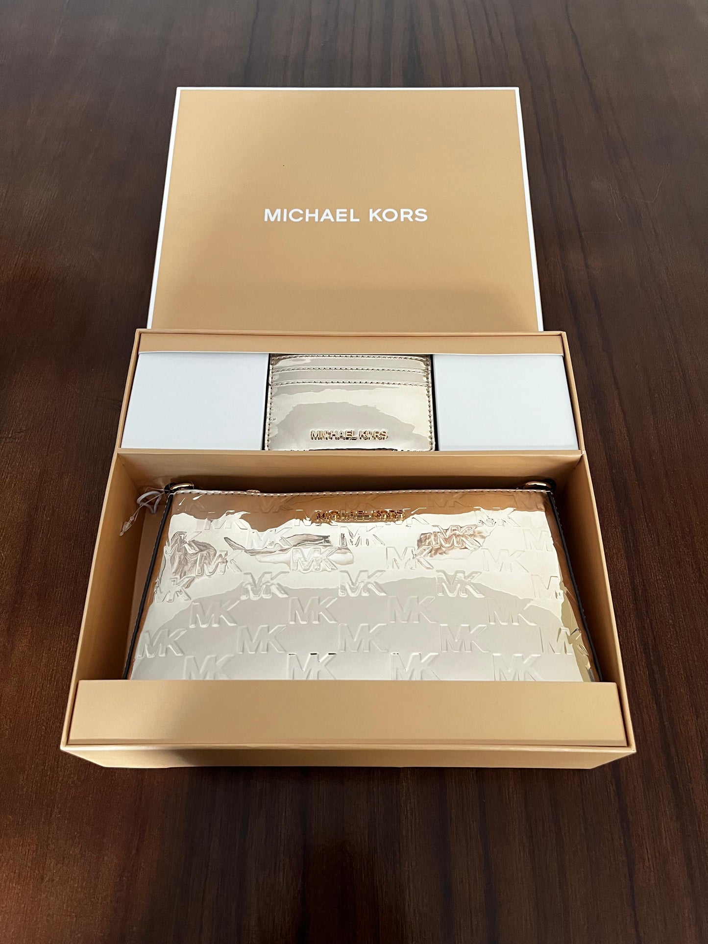 Set Michael Kors Bolsa+Tarjetero metalic