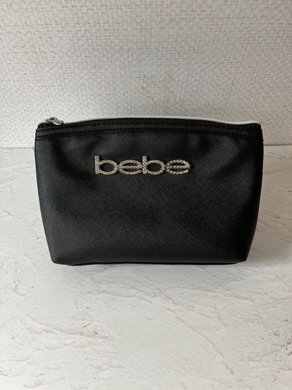 Cosmetiquera Bebe Negra Logo Plata